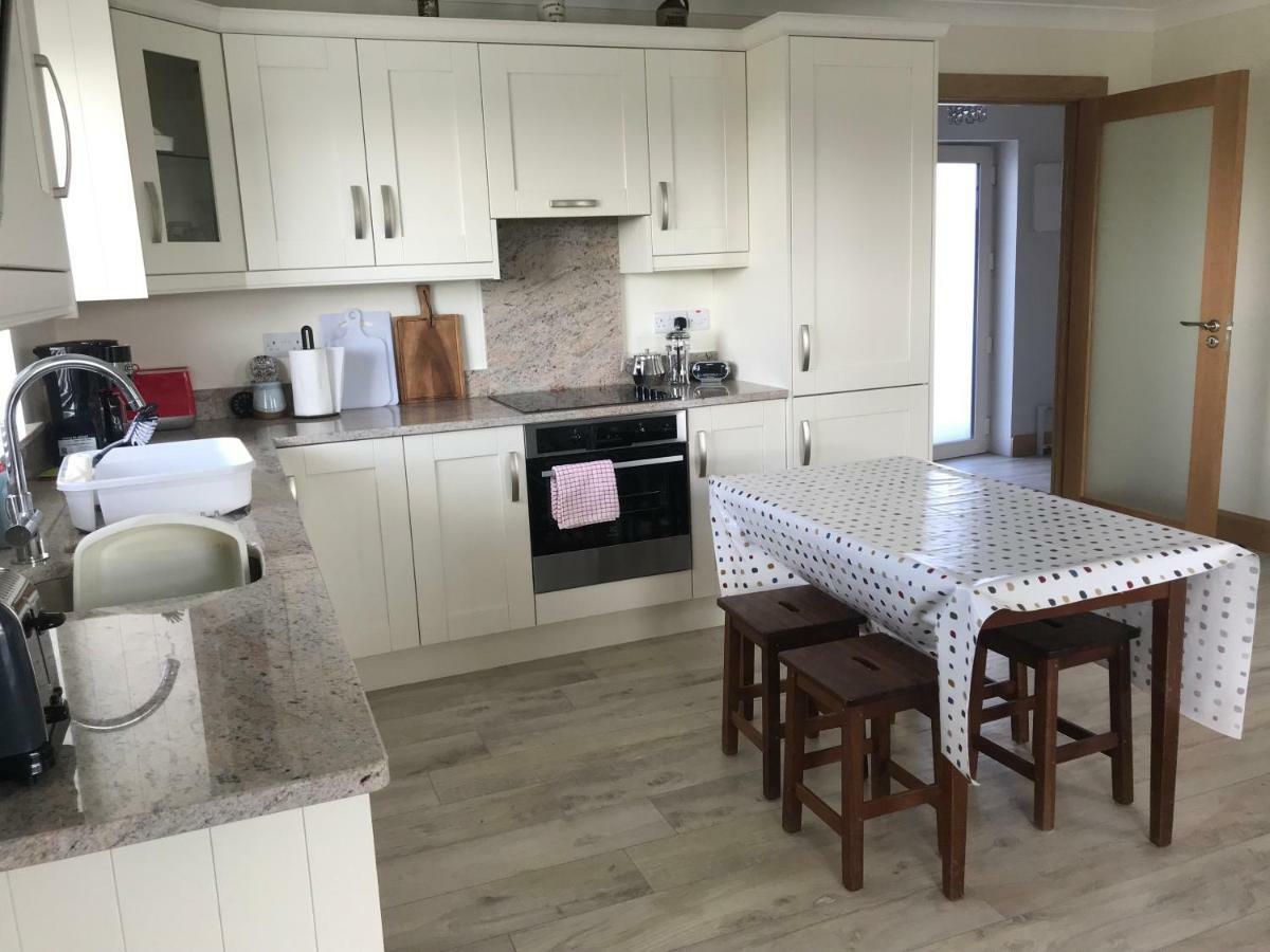 Corrib View Farmhouse Γκάλγουεϊ Εξωτερικό φωτογραφία